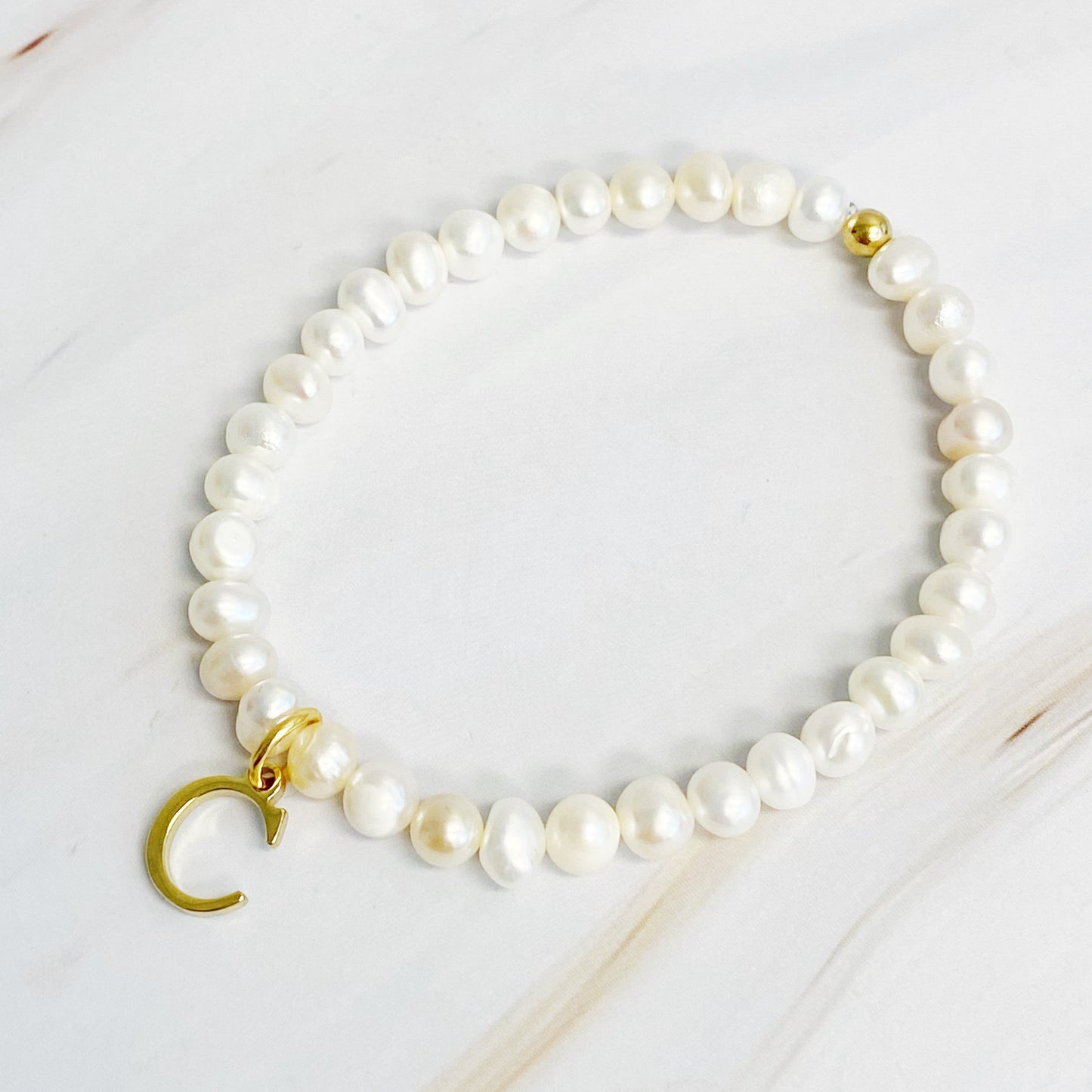 Freshwater Pearl Charm Bracelet - Demuura